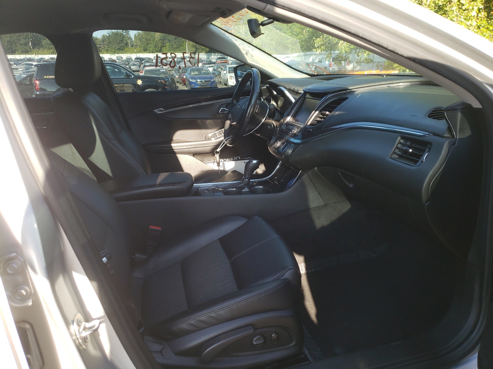 Photo 5 from auction – 2016 CHEVROLET IMPALA LT with VIN 2G1115S37G9115063