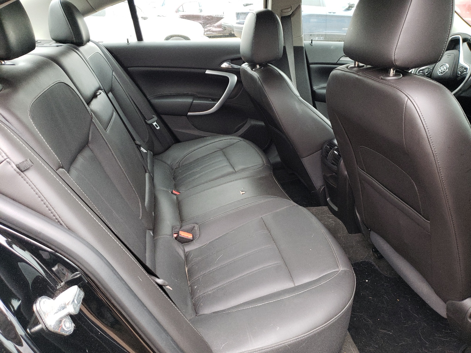 Photo 6 from auction – 2016 BUICK REGAL SPOR with VIN 2G4G35EX4G9200612
