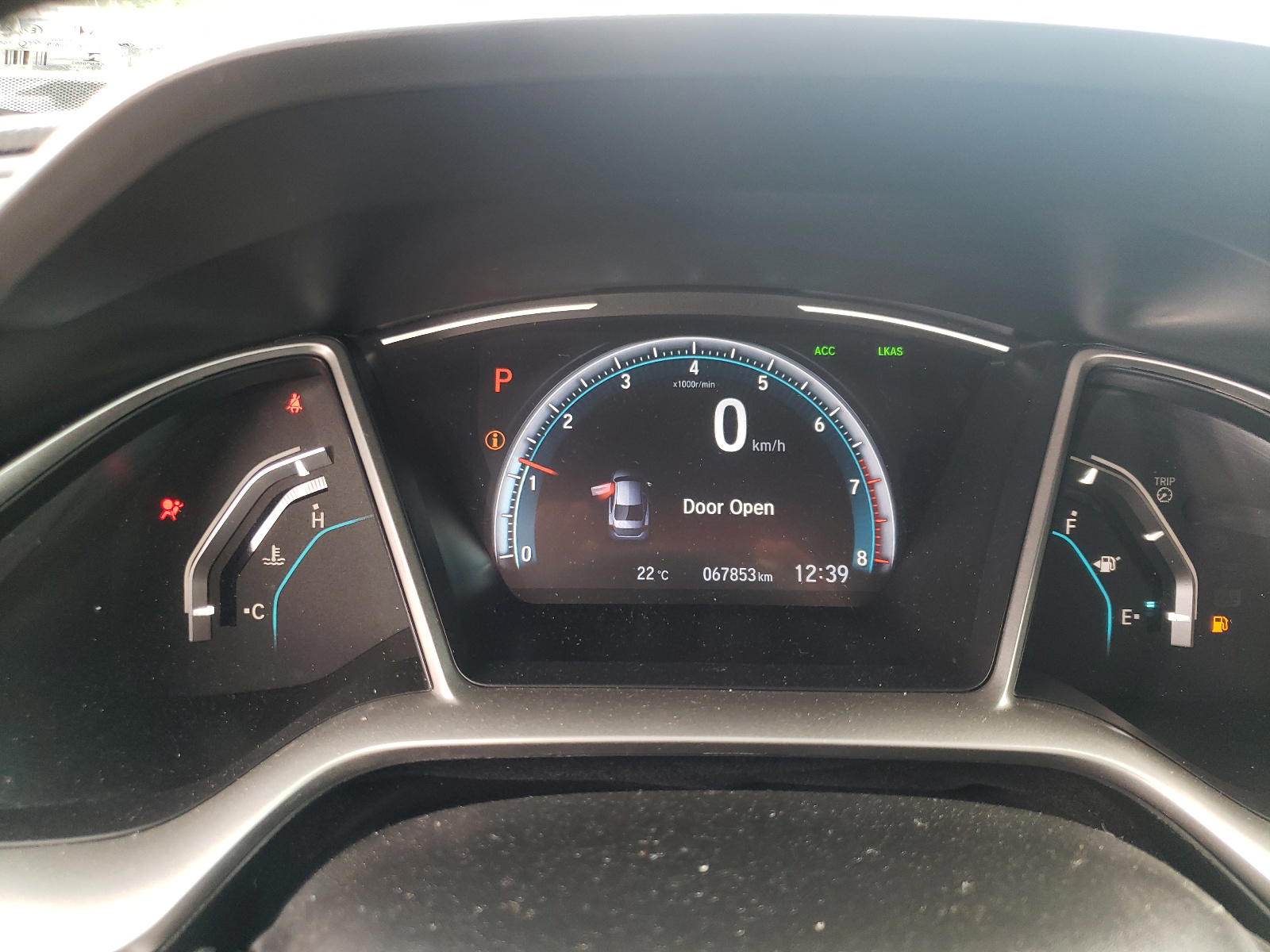 Photo 8 from auction – 2019 HONDA CIVIC EX with VIN 2HGFC2F71KH041190
