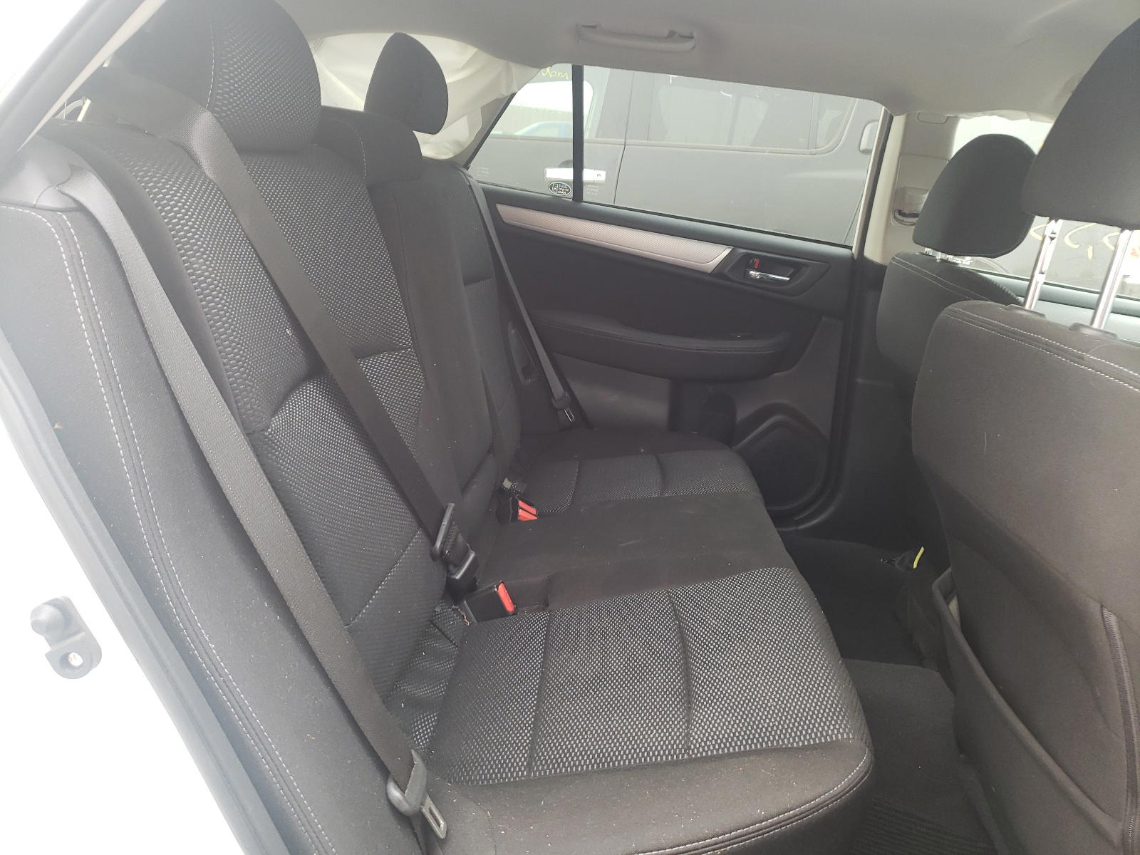 Photo 6 from auction – 2018 SUBARU OUTBACK 2. with VIN 4S4BSACC2J3396104