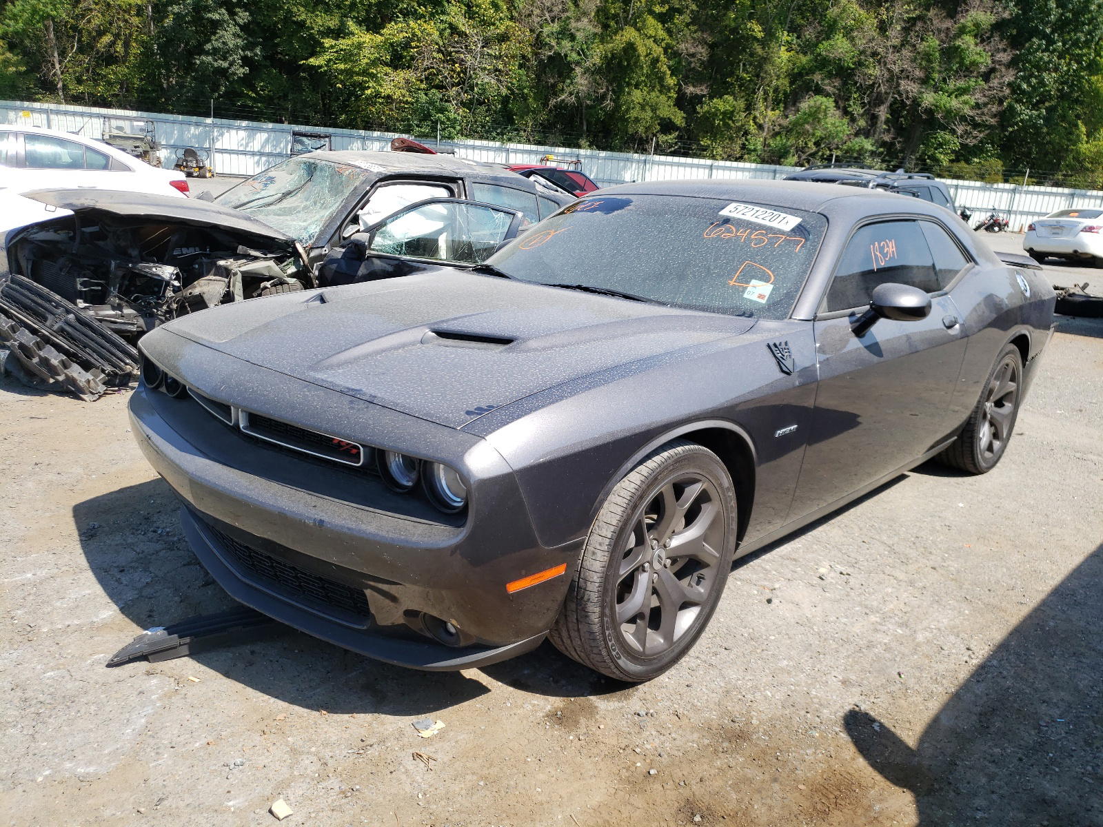Photo 2 from auction – 2017 DODGE CHALLENGER with VIN 2C3CDZBT5HH624577