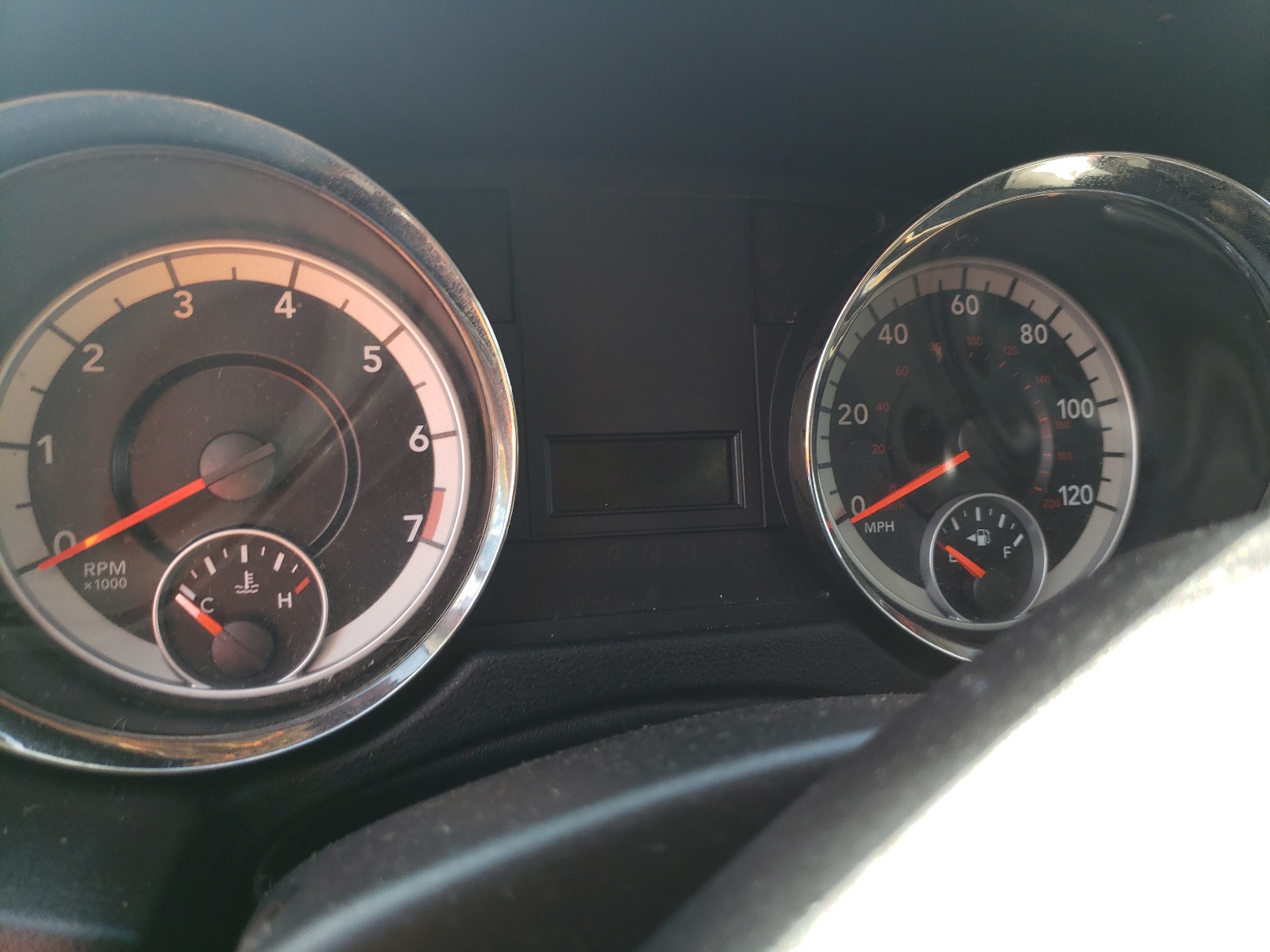 Photo 8 from auction – 2012 DODGE GRAND CARA with VIN 2C4RDGBG7CR275793