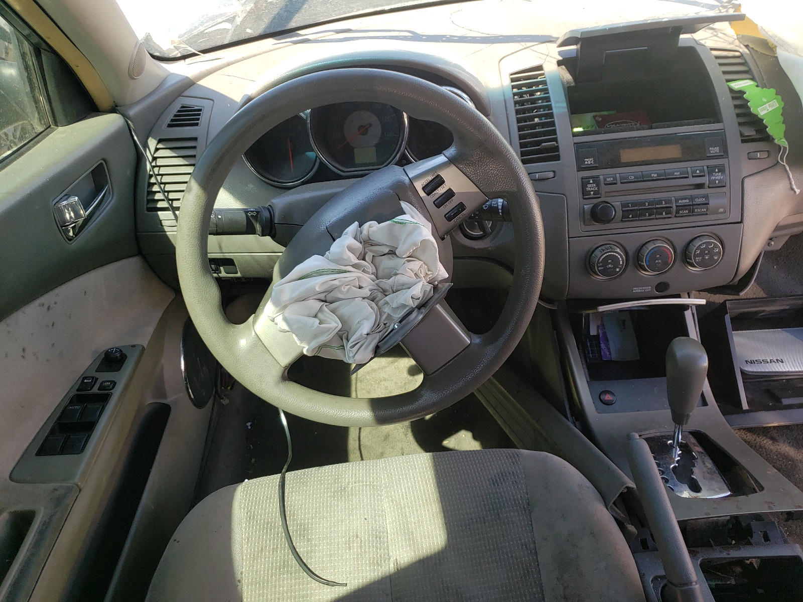 Photo 9 from auction – 2006 NISSAN ALTIMA S with VIN 1N4AL11D86C119737