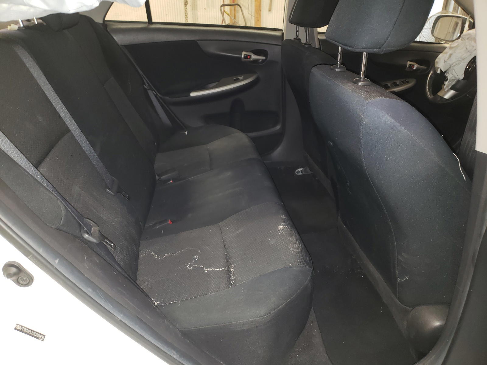 Photo 6 from auction – 2010 TOYOTA COROLLA BA with VIN 2T1BU4EE2AC388896