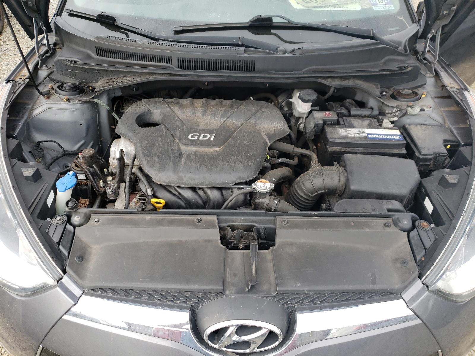 Photo 7 from auction – 2012 HYUNDAI VELOSTER with VIN KMHTC6AD6CU044277