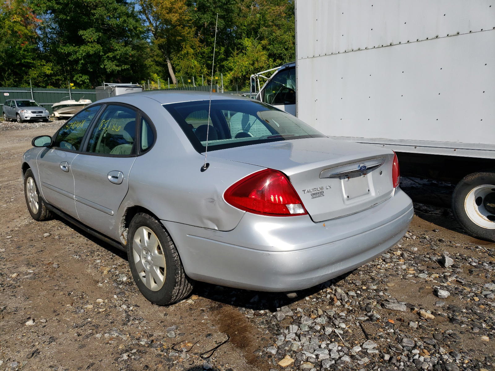 Photo 9 from auction – 2003 FORD TAURUS LX with VIN 1FAFP52283G153681