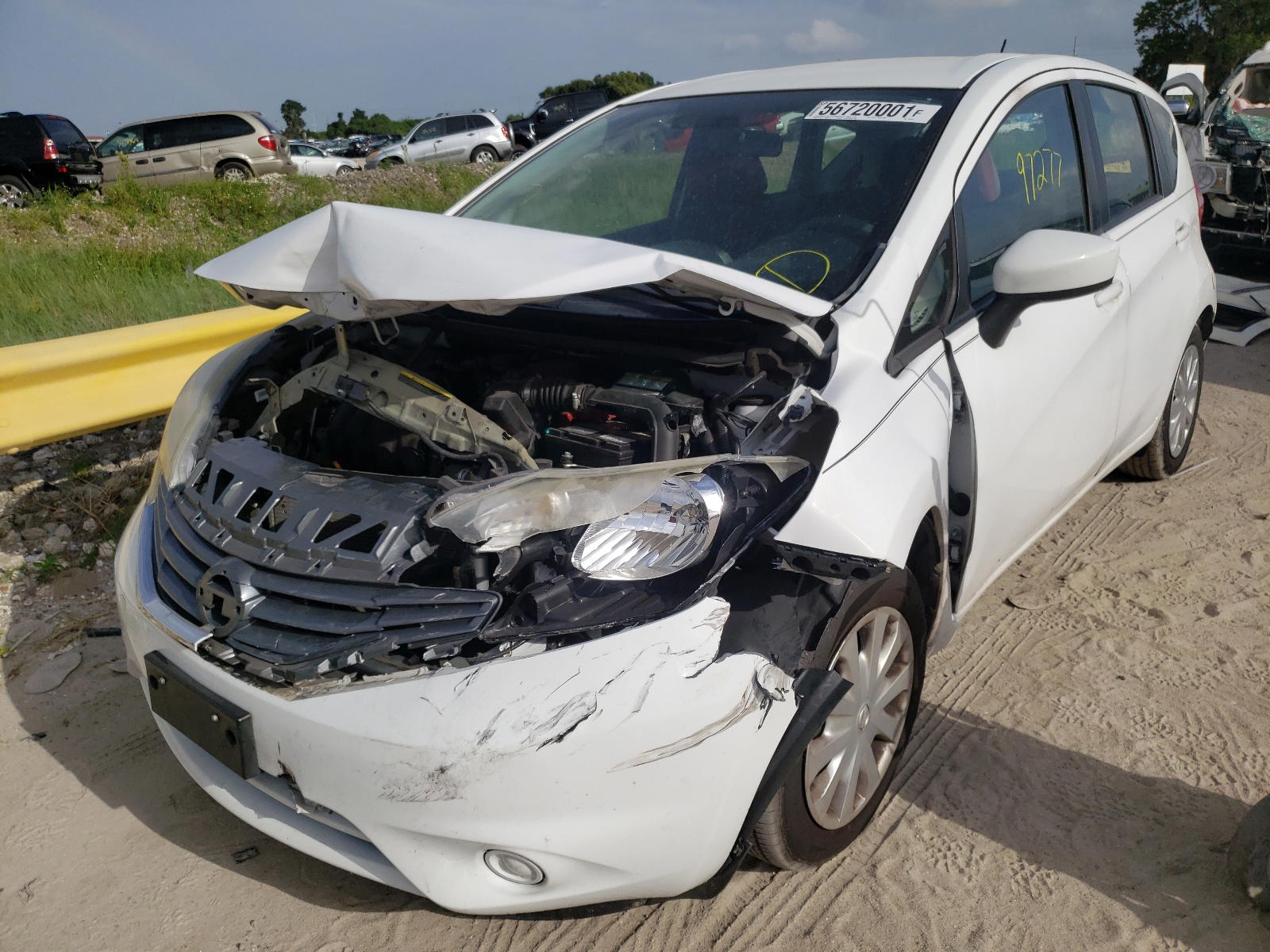 Photo 2 from auction – 2015 NISSAN VERSA NOTE with VIN 3N1CE2CP6FL428849