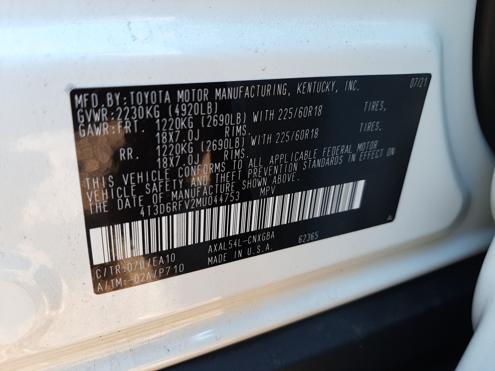 Photo 10 from auction – 2021 TOYOTA RAV4 LIMIT with VIN 4T3D6RFV2MU044753
