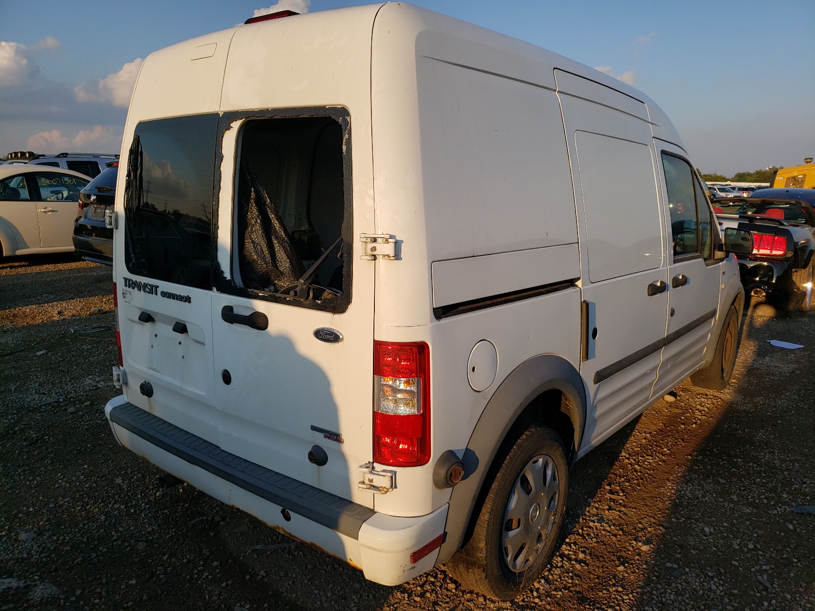 Photo 4 from auction – 2013 FORD TRANSIT CO with VIN NM0LS7DN9DT150308