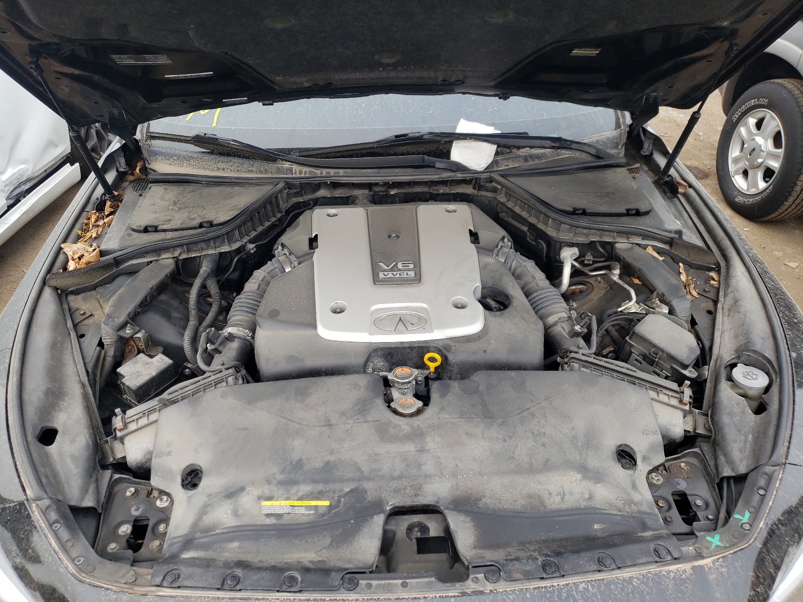 Photo 7 from auction – 2014 INFINITI Q50 BASE with VIN JN1BV7AR6EM701127