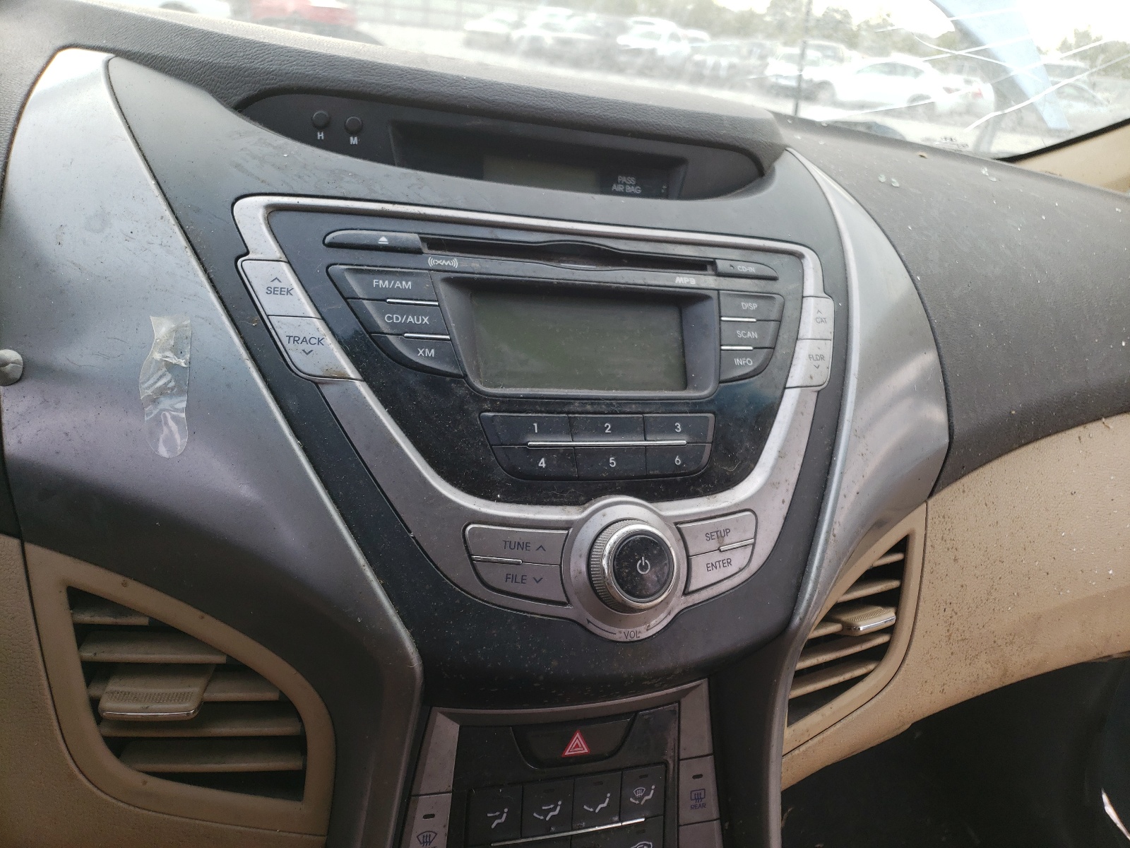 Photo 9 from auction – 2013 HYUNDAI ELANTRA GL with VIN KMHDH4AEXDU596451