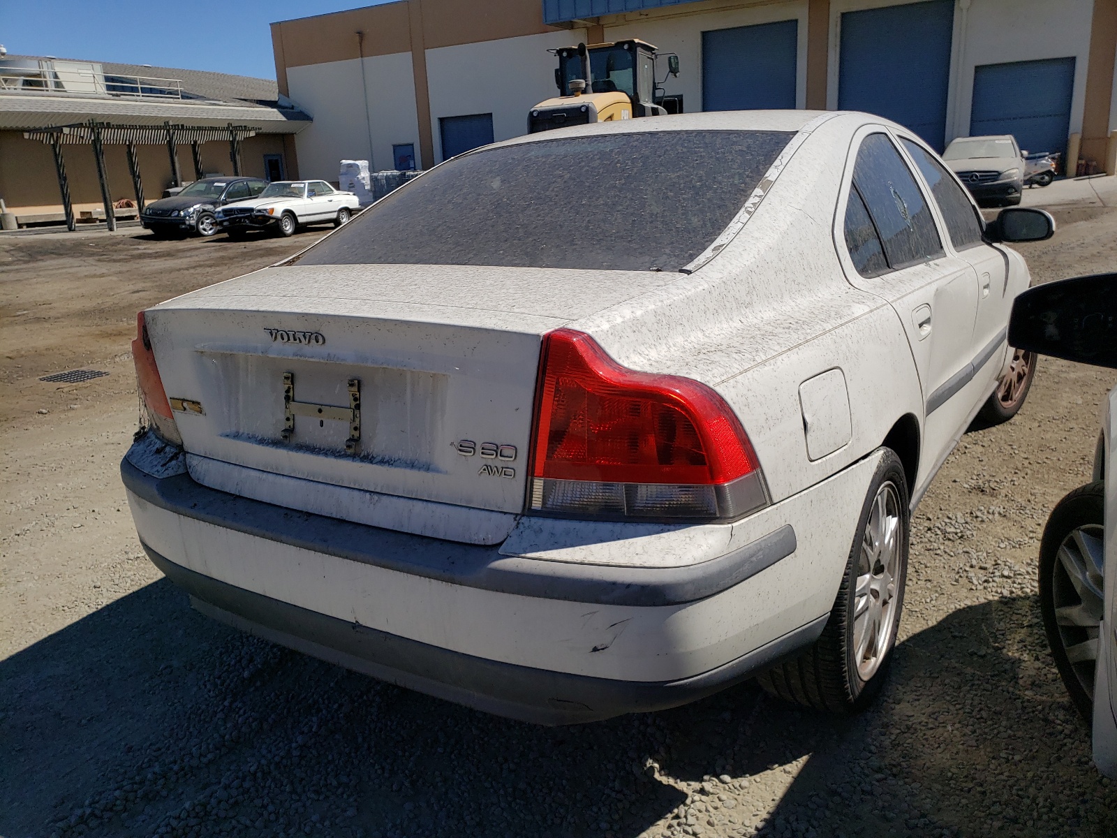 Photo 4 from auction – 2002 VOLVO S60 2.5T with VIN YV1RH58D622191901