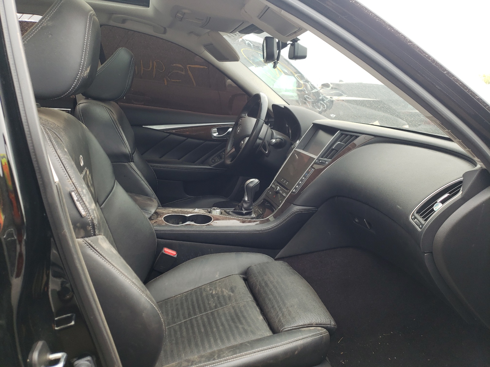 Photo 5 from auction – 2014 INFINITI Q50 BASE with VIN JN1BV7AR6EM701127