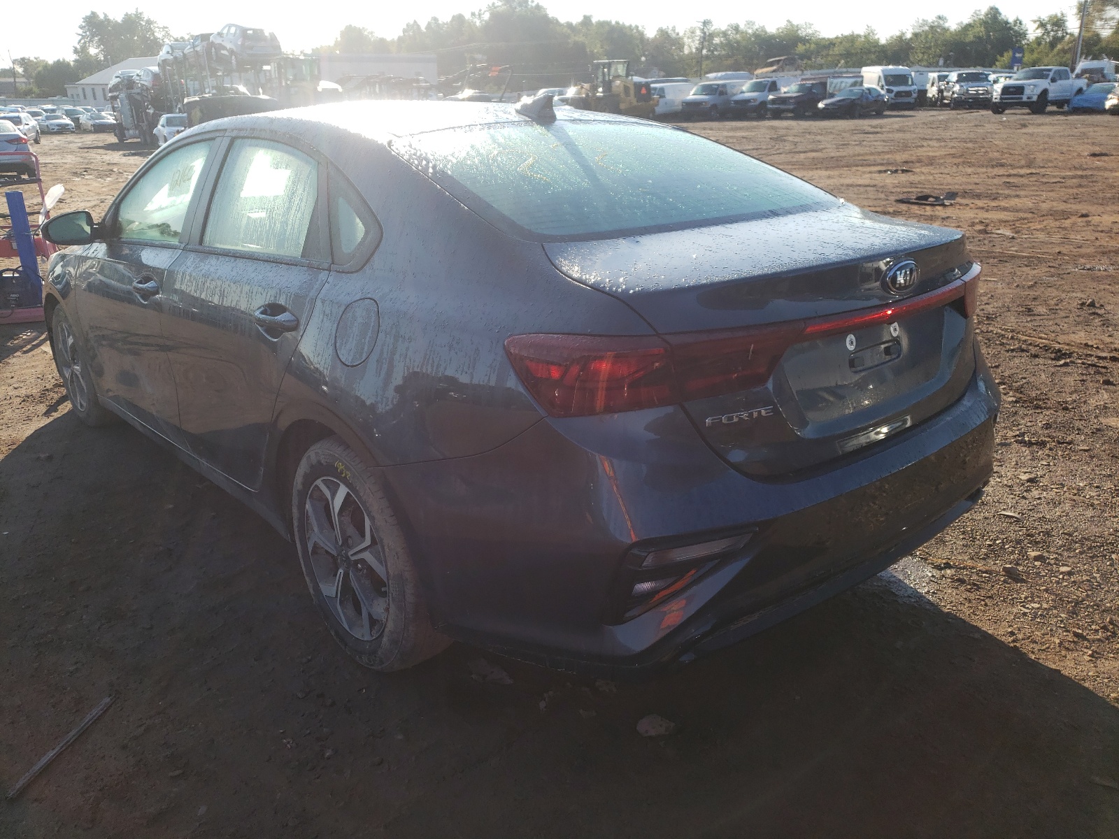 Photo 3 from auction – 2020 KIA FORTE FE with VIN 3KPF24AD5LE173974