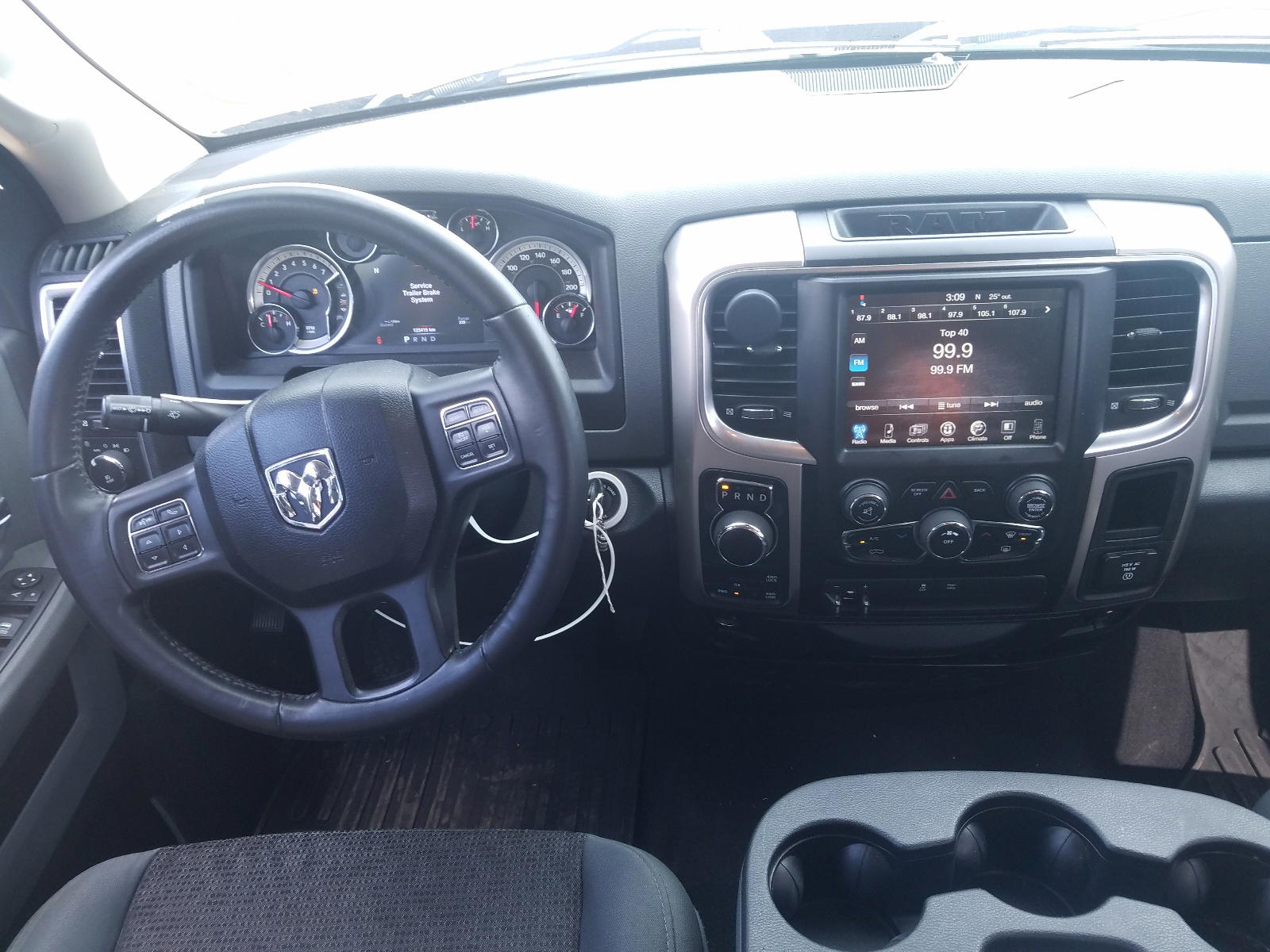 Photo 9 from auction – 2016 RAM 1500 SLT with VIN 1C6RR7GT7GS294539