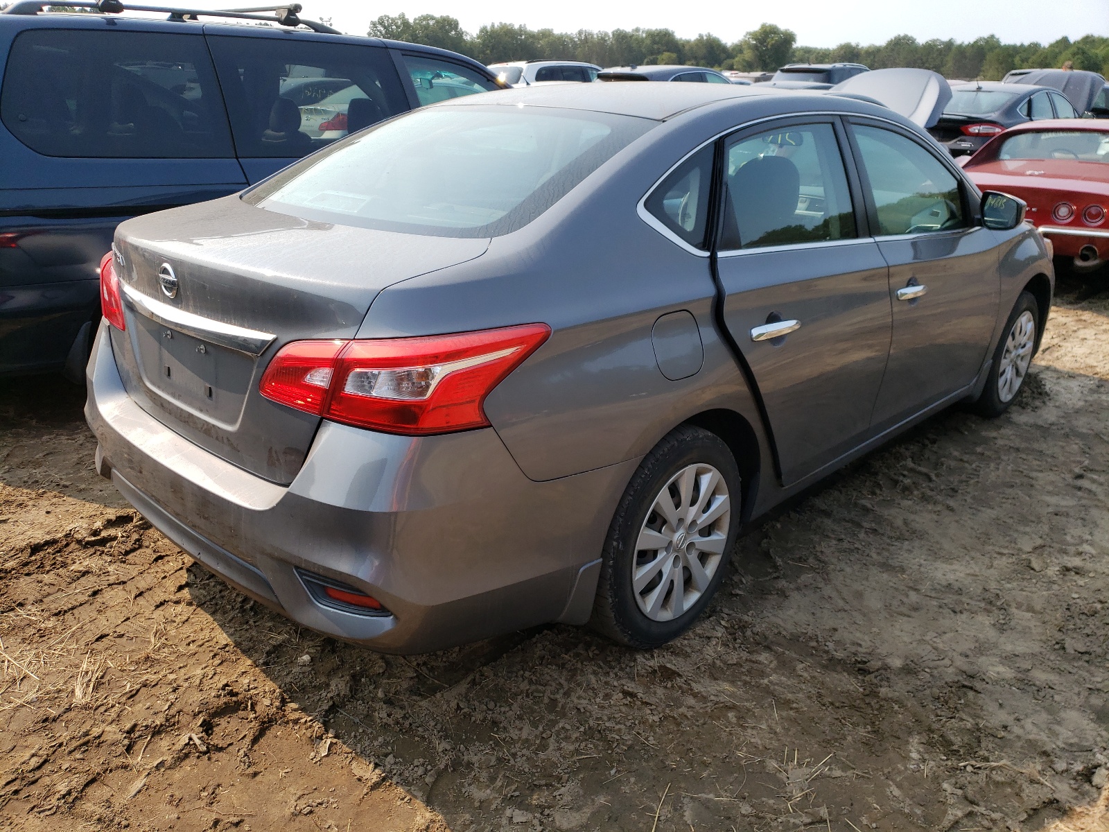 Photo 4 from auction – 2016 NISSAN SENTRA S with VIN 3N1AB7AP5GY273893