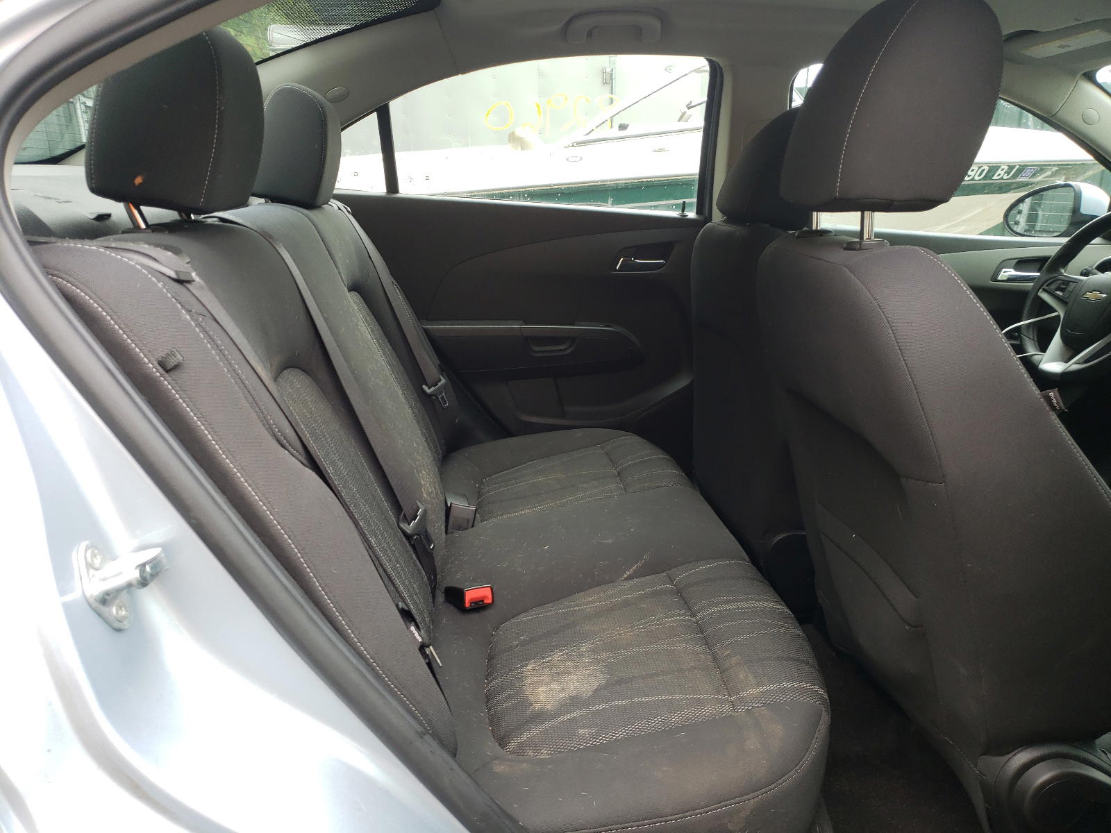 Photo 6 from auction – 2017 CHEVROLET SONIC with VIN 1G1JD5SH9H4123978