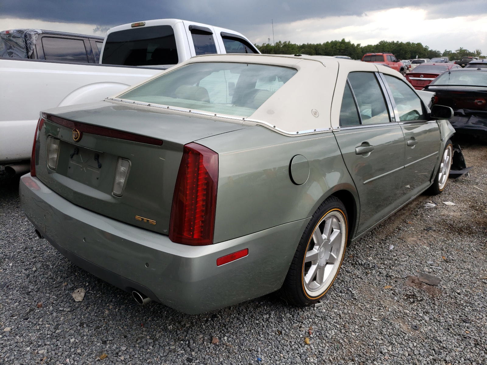 Photo 4 from auction – 2005 CADILLAC STS with VIN 1G6DW677250200944