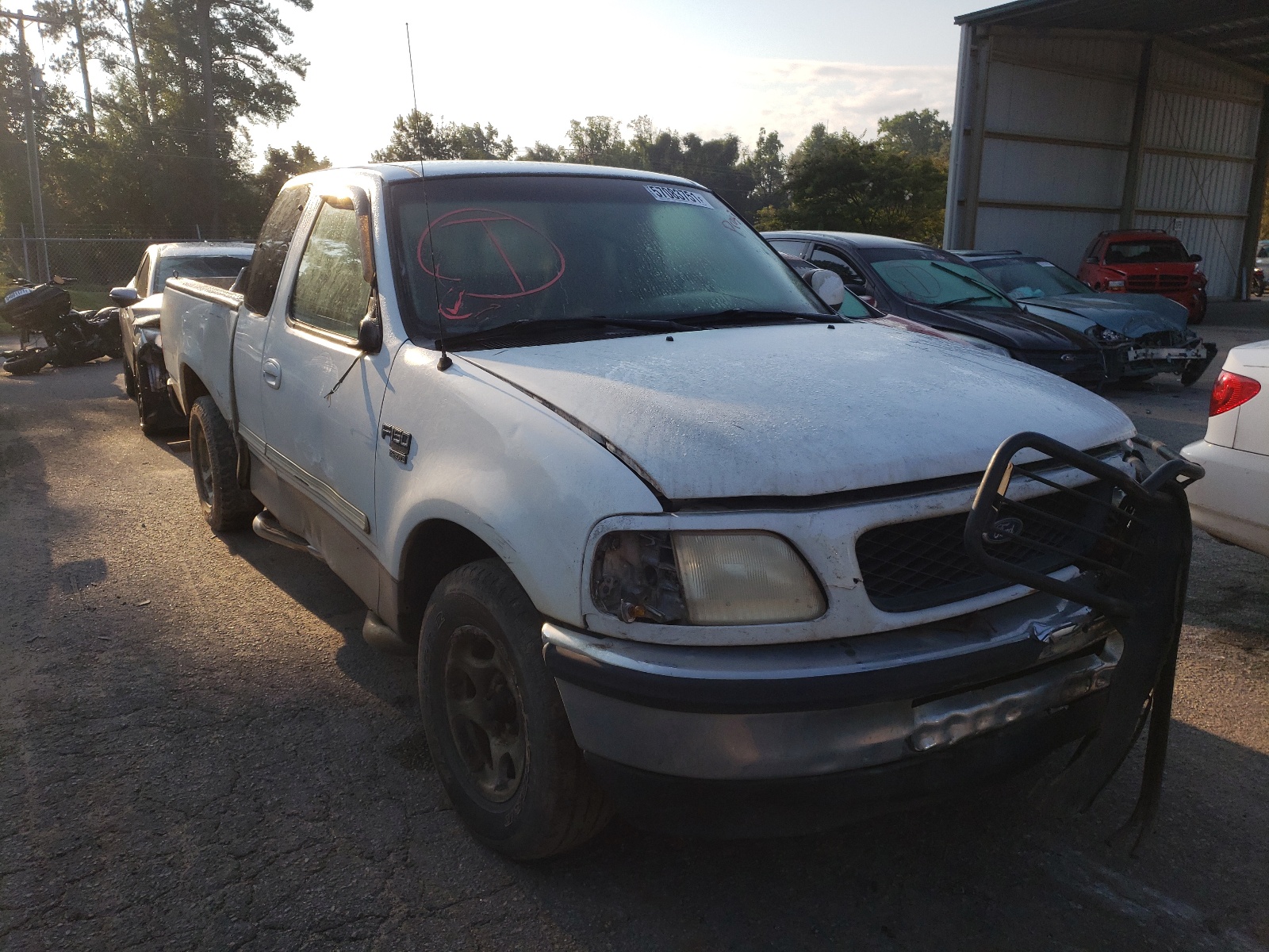 FORD F150 1998 with VIN 1FTRX17L0WNA68786 - Photo from auction