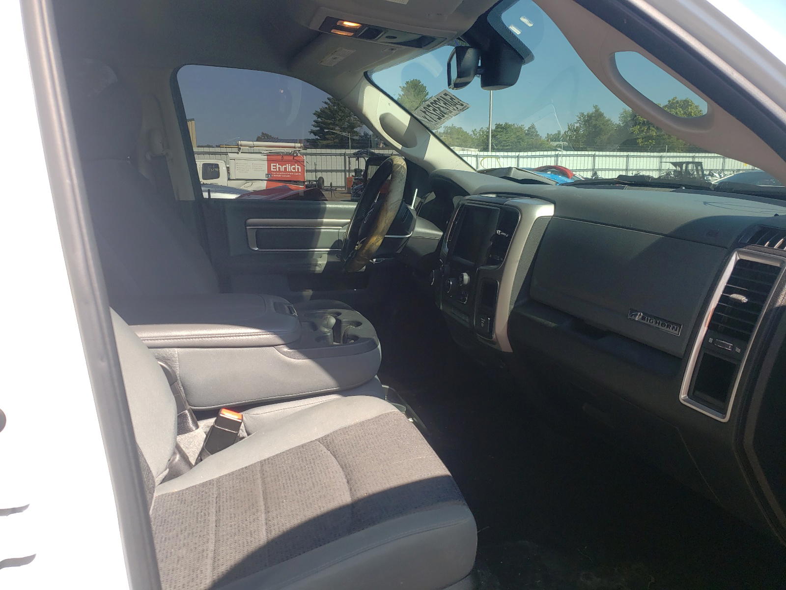 Photo 5 from auction – 2019 RAM 1500 CLASS with VIN 1C6RR7LT3KS707832
