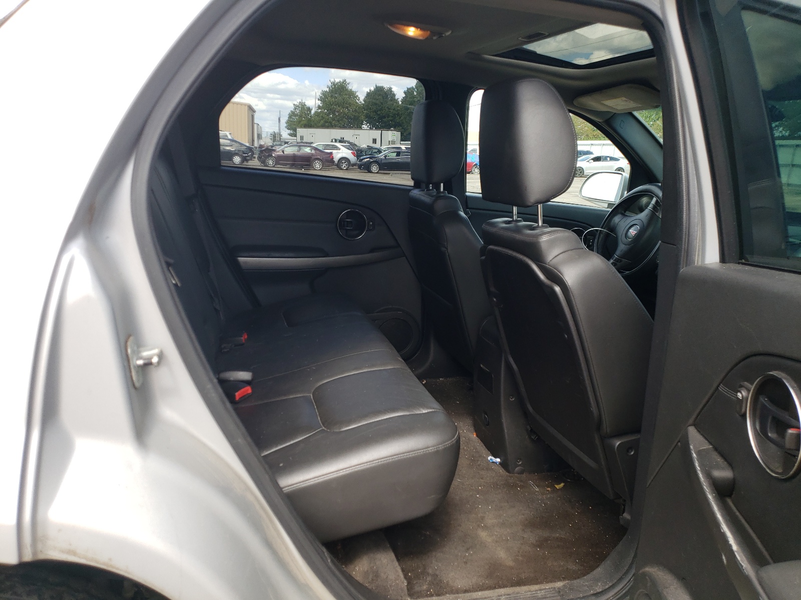 Photo 6 from auction – 2006 PONTIAC TORRENT with VIN 2CKDL73F166139807