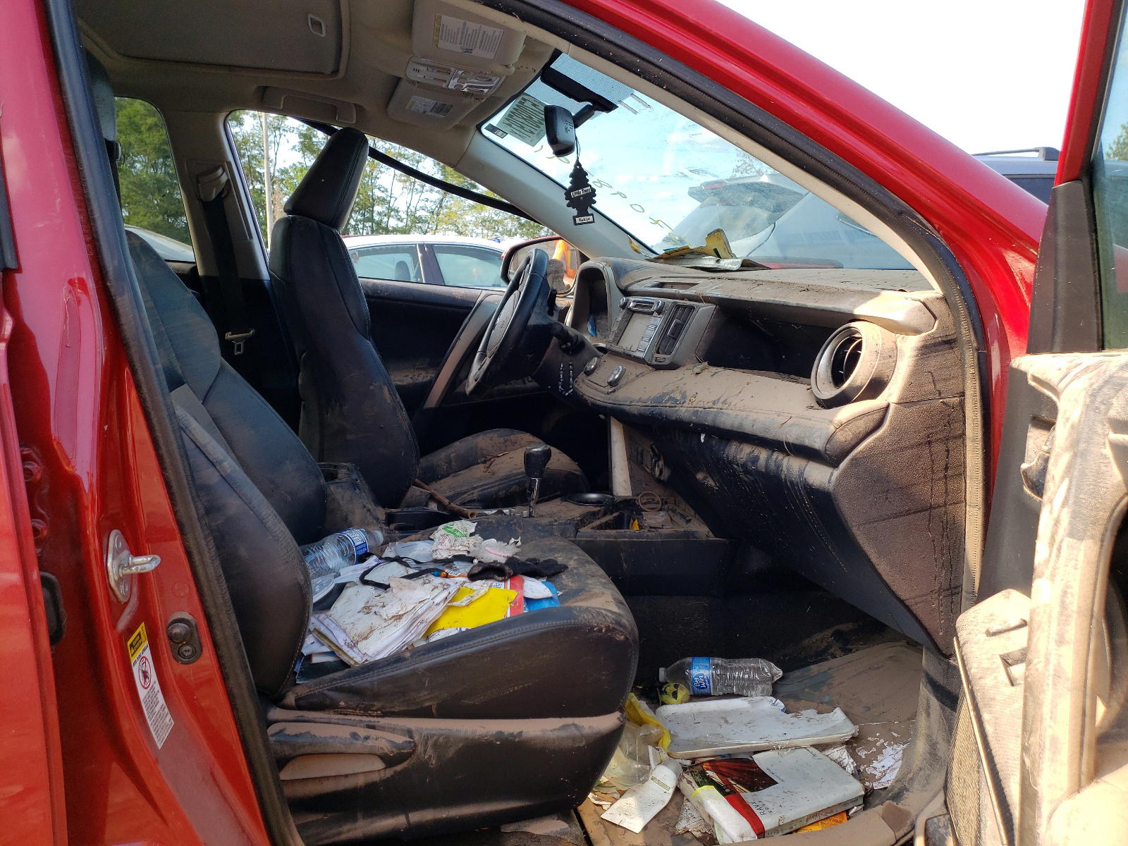 Photo 5 from auction – 2013 TOYOTA RAV4 LIMIT with VIN 2T3DFREV3DW094479