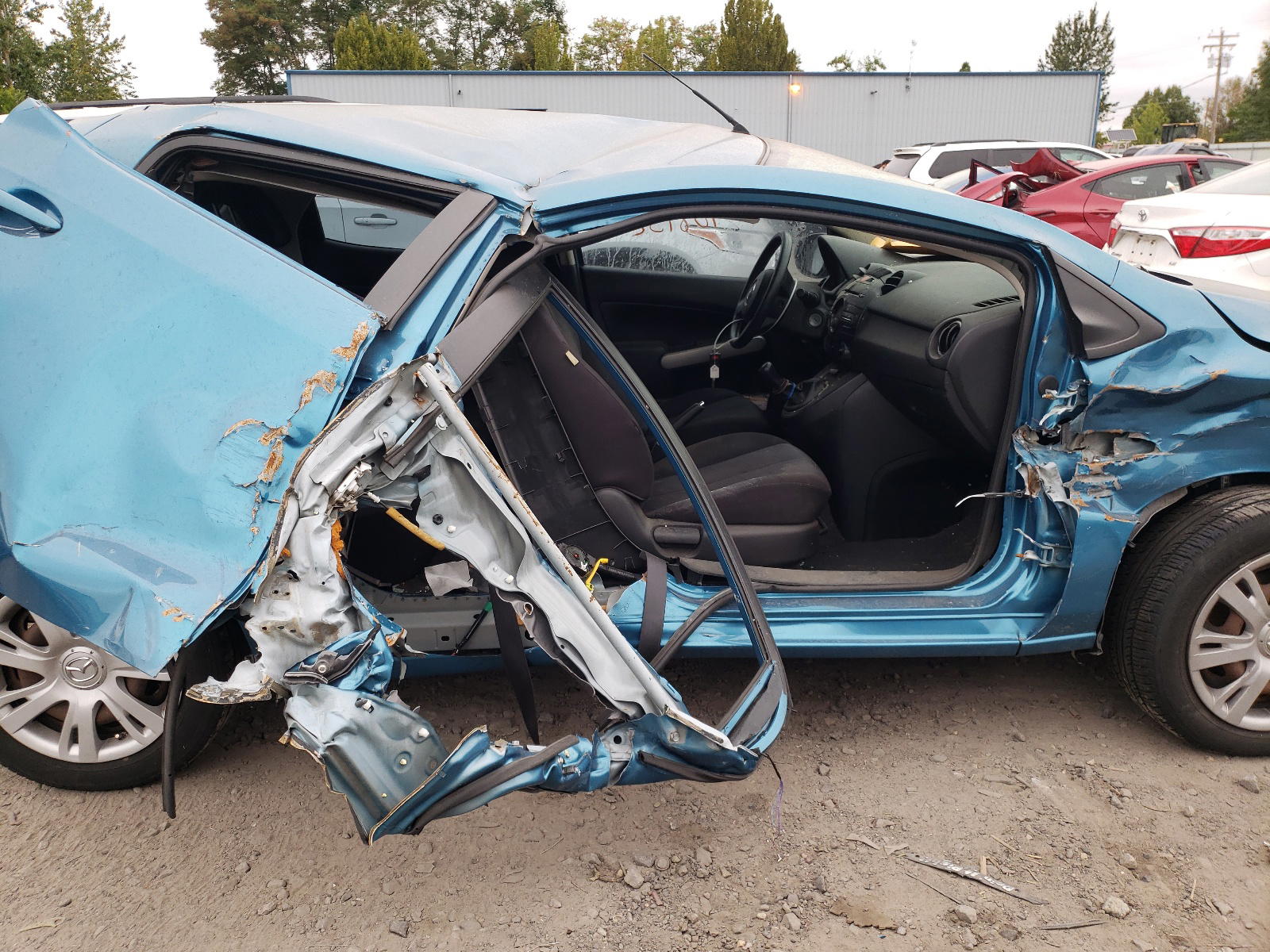 Photo 9 from auction – 2012 MAZDA MAZDA2 with VIN JM1DE1KY5C0151092
