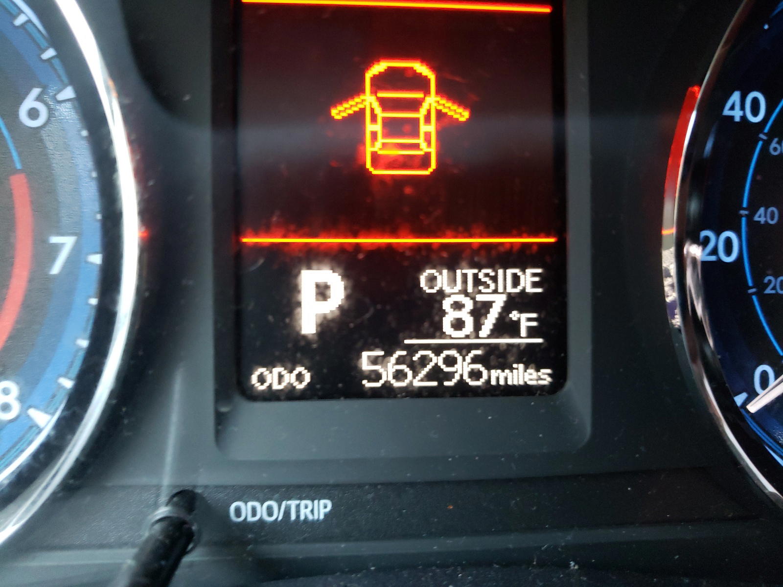 Photo 8 from auction – 2019 TOYOTA COROLLA L with VIN 2T1BURHEXKC214407