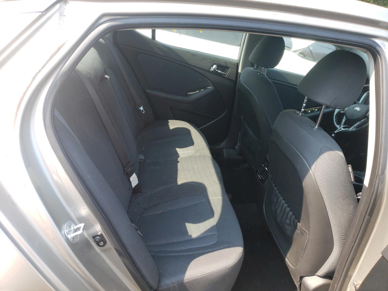 Photo 6 from auction – 2012 KIA OPTIMA HYB with VIN KNAGM4AD5C5031423