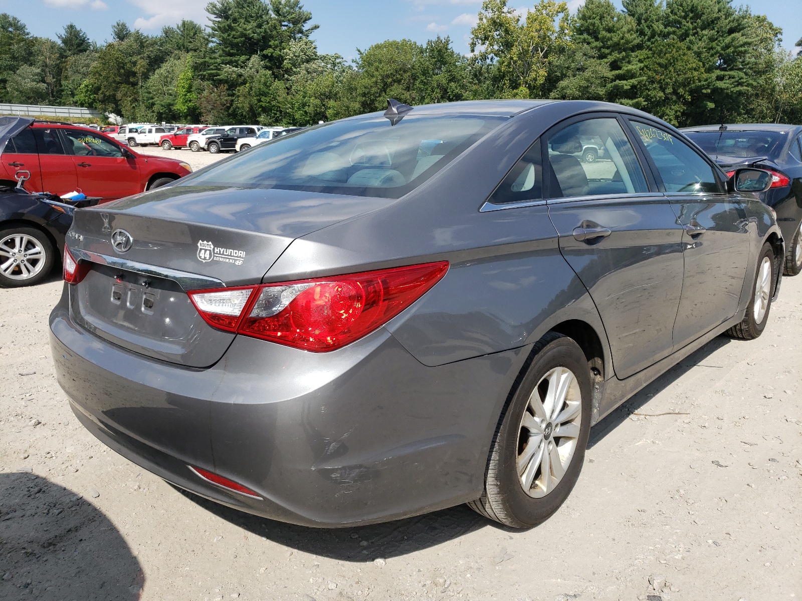 Photo 4 from auction – 2013 HYUNDAI SONATA GLS with VIN 5NPEB4AC2DH746992