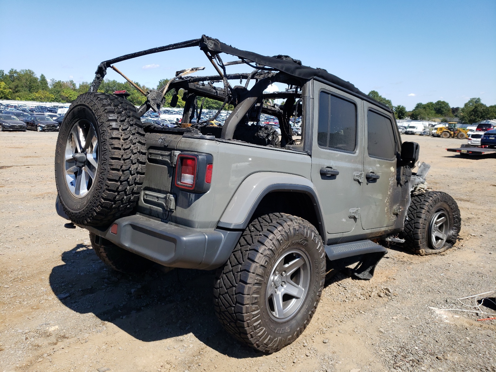 Photo 4 from auction – 2018 JEEP WRANGLER U with VIN 1C4HJXEN2JW251145