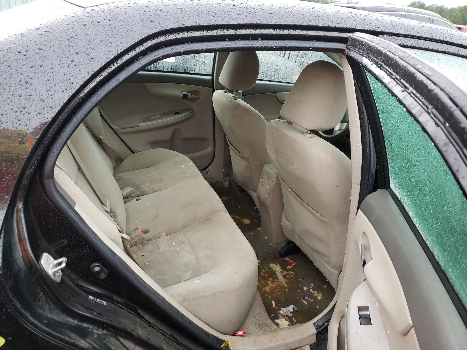 Photo 6 from auction – 2010 TOYOTA COROLLA BA with VIN 2T1BU4EE7AC304250