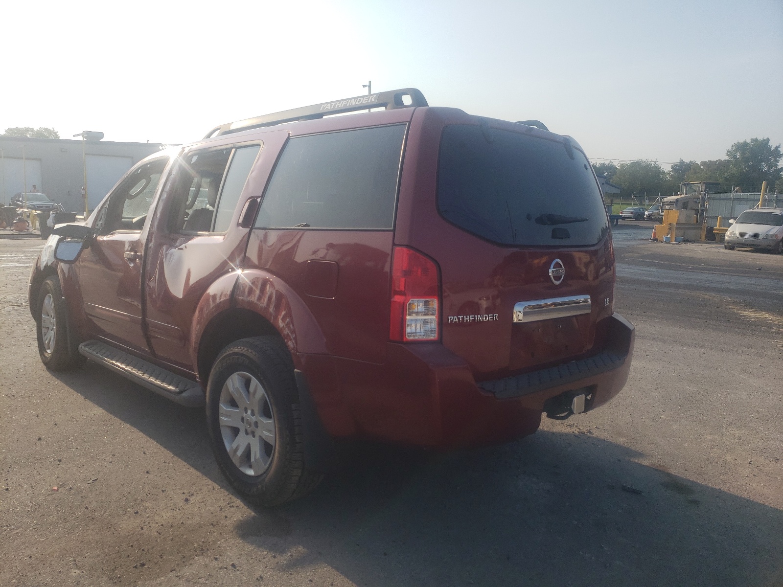 Photo 3 from auction – 2006 NISSAN PATHFINDER with VIN 5N1AR18W76C600123