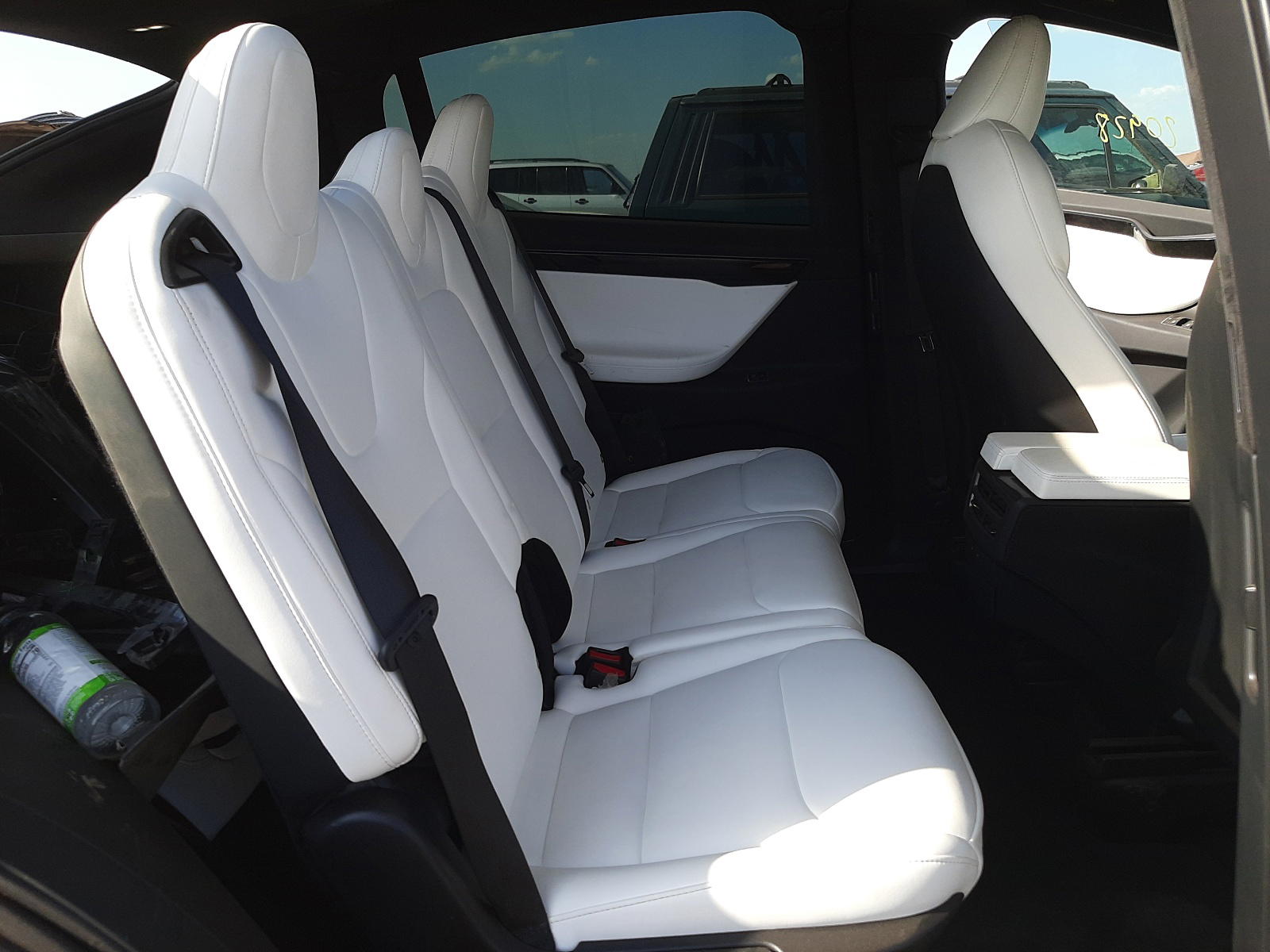Photo 6 from auction – 2020 TESLA MODEL X with VIN 5YJXCAE20LF234554
