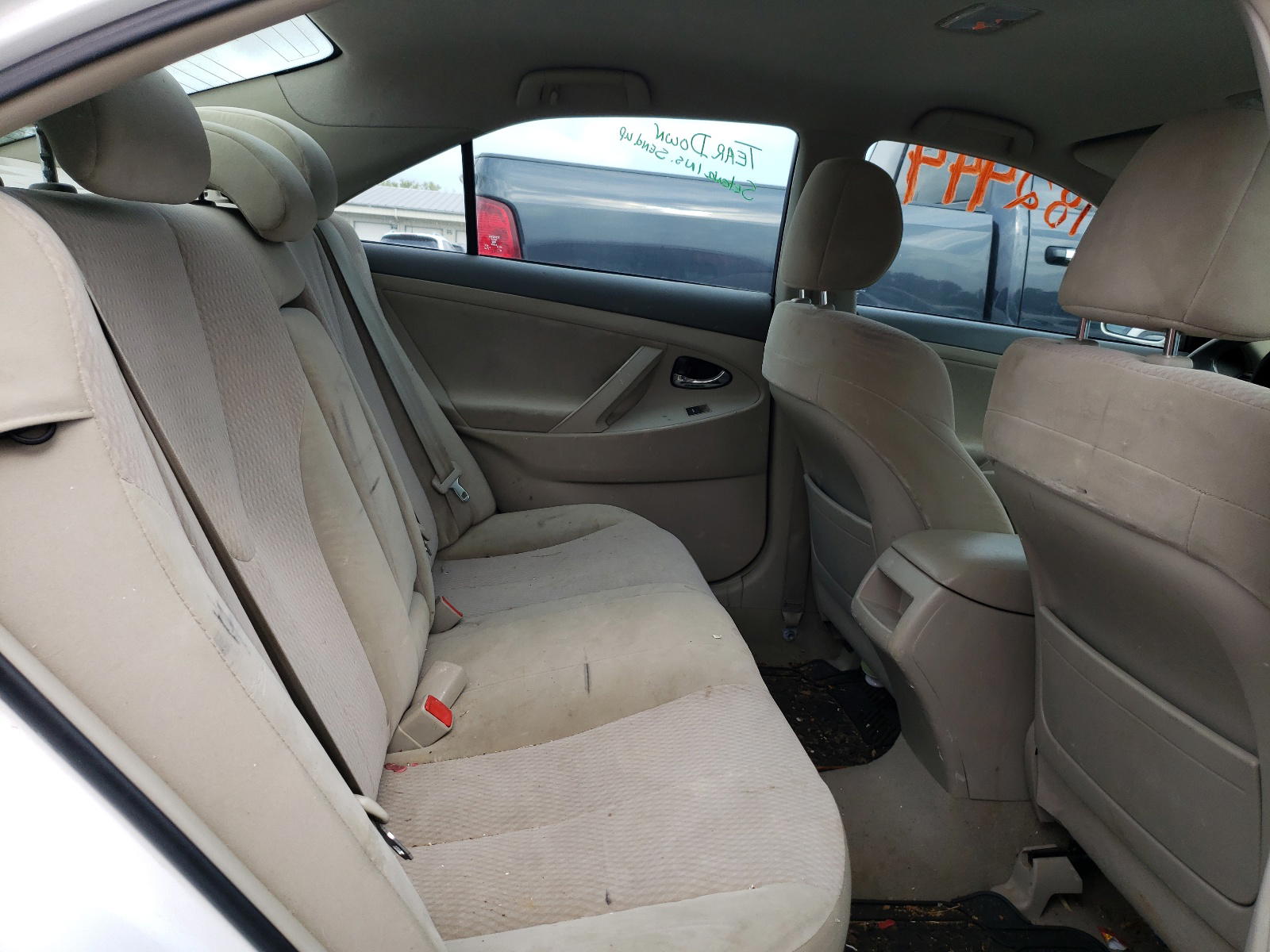 Photo 6 from auction – 2010 TOYOTA CAMRY BASE with VIN 4T4BF3EK0AR073867