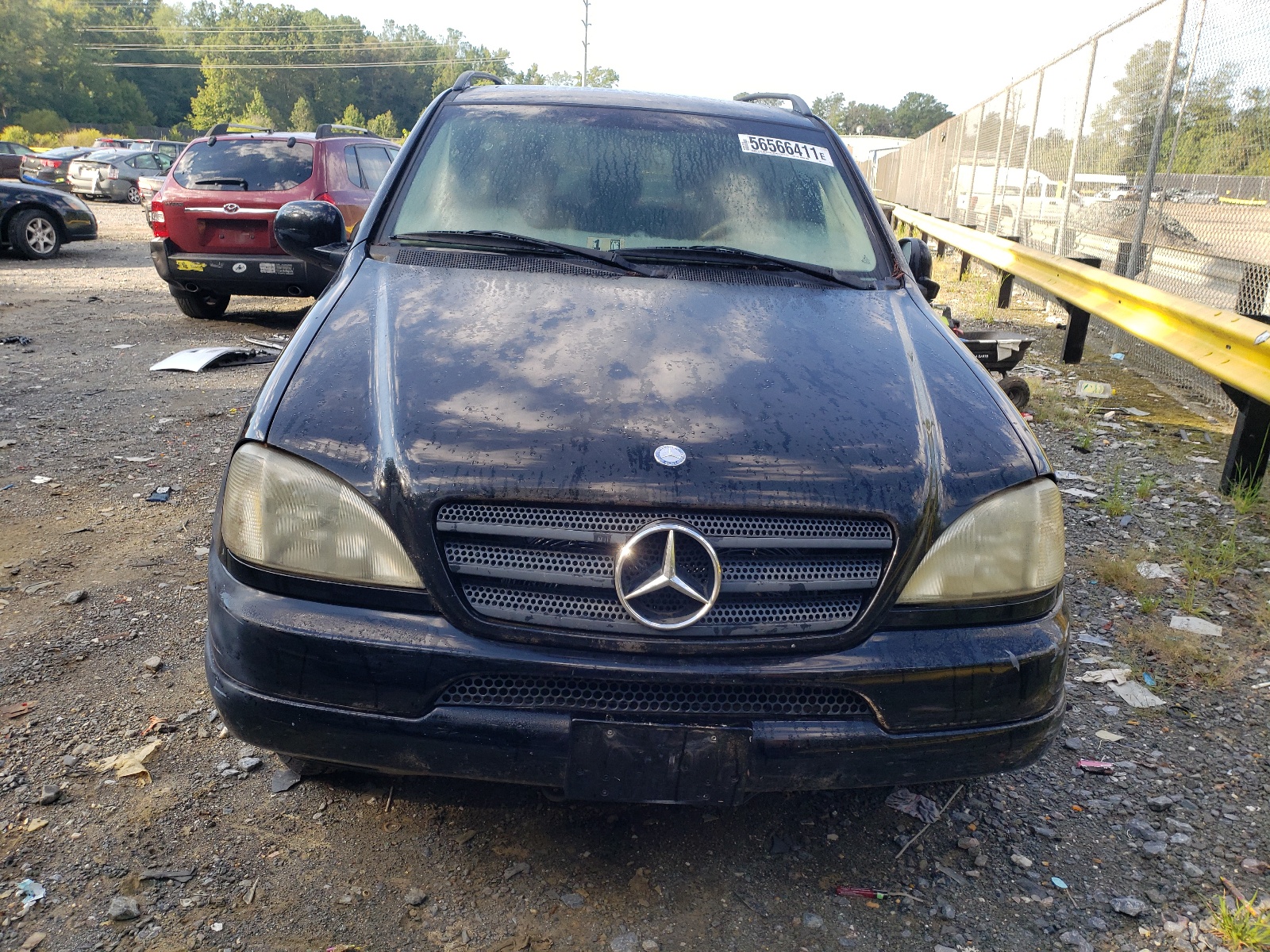Photo 9 from auction – 2000 MERCEDES-BENZ M-CLASS with VIN 4JGAB54E3YA198043