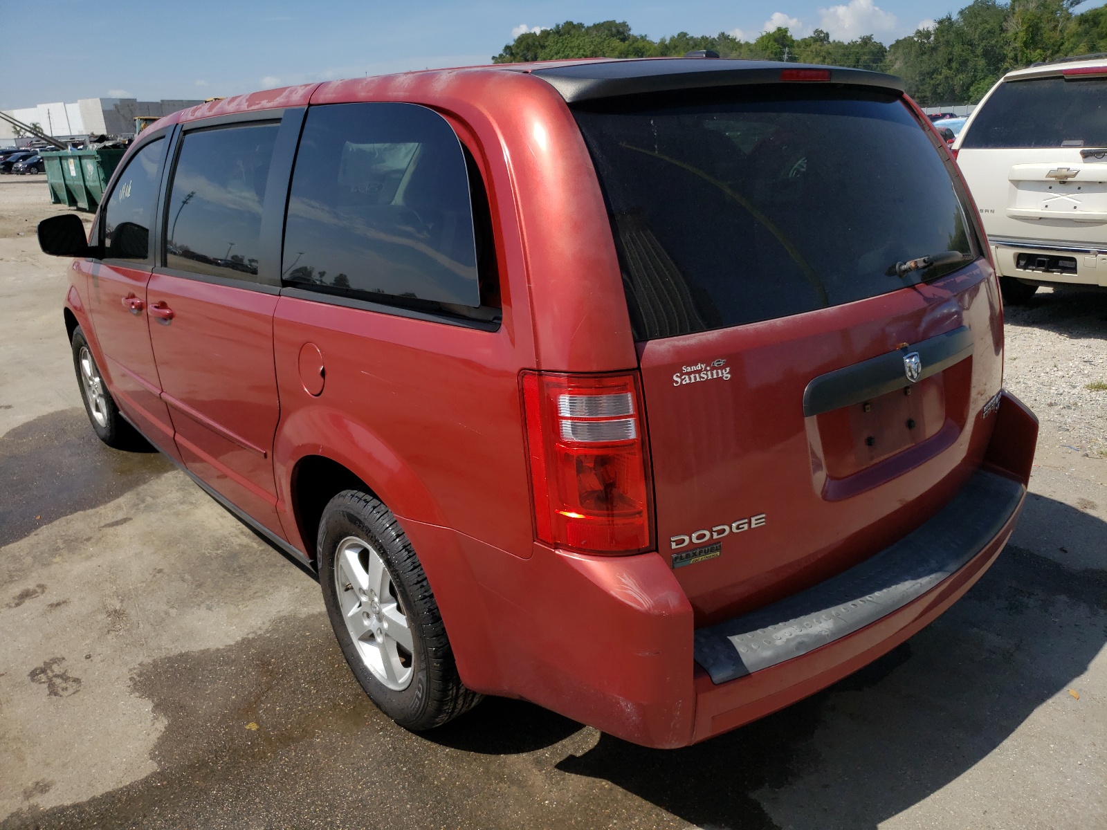 Photo 3 from auction – 2009 DODGE GRAND CARA with VIN 2D8HN44E59R680287