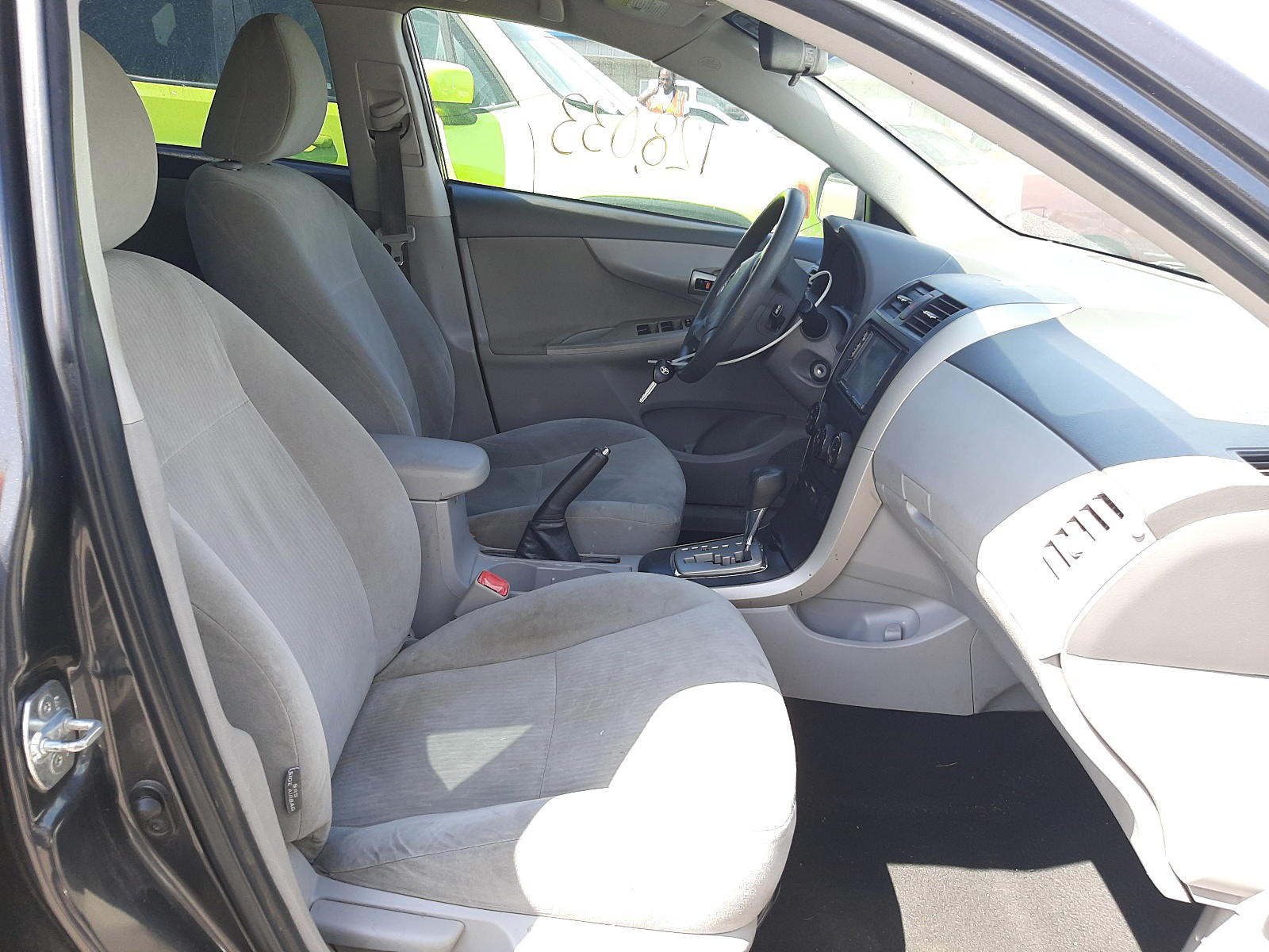 Photo 5 from auction – 2010 TOYOTA COROLLA BA with VIN 1NXBU4EE7AZ215440