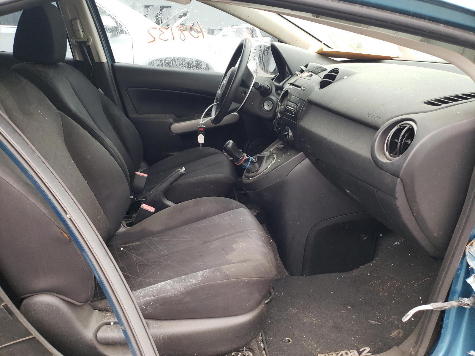 Photo 5 from auction – 2012 MAZDA MAZDA2 with VIN JM1DE1KY5C0151092