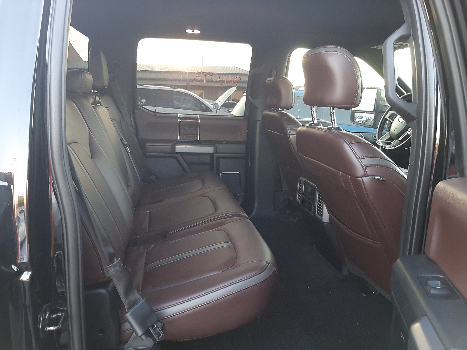 Photo 6 from auction – 2017 FORD F150 SUPER with VIN 1FTFW1EG7HFB81689