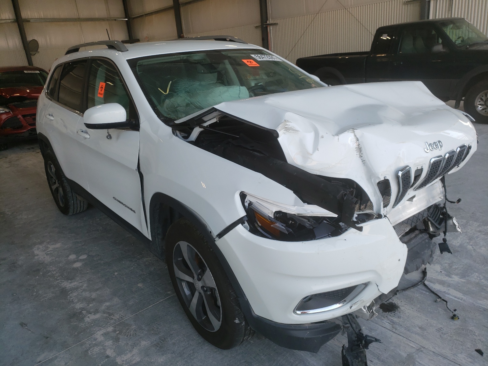 Photo 1 from auction – 2019 JEEP CHEROKEE L with VIN 1C4PJMDN0KD170041