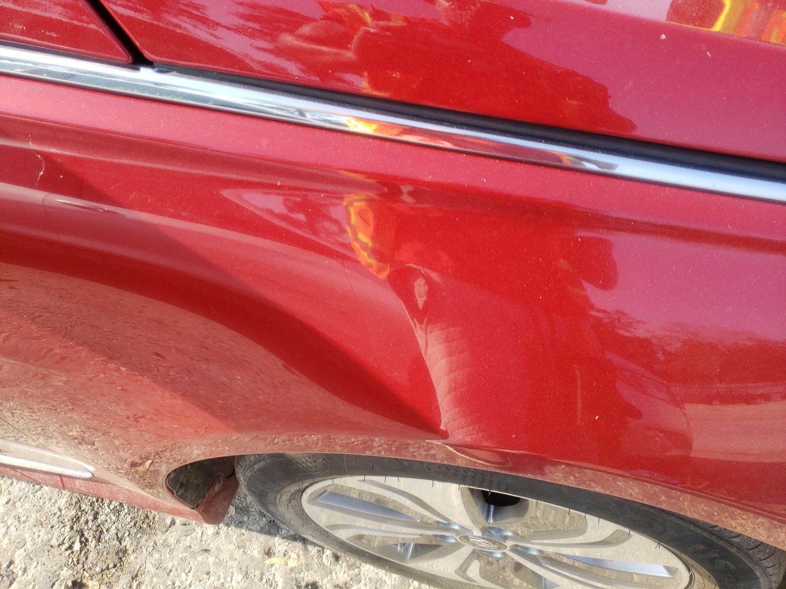 Photo 9 from auction – 2015 HYUNDAI SONATA HYB with VIN KMHEC4A45FA129212