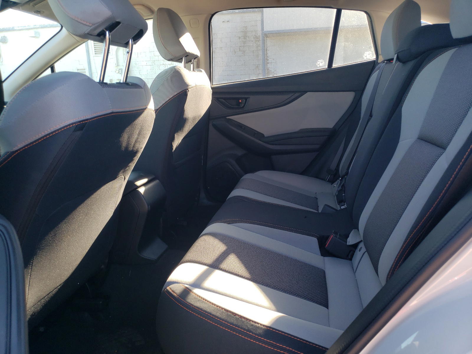 Photo 6 from auction – 2019 SUBARU CROSSTREK with VIN JF2GTACC0KH347030
