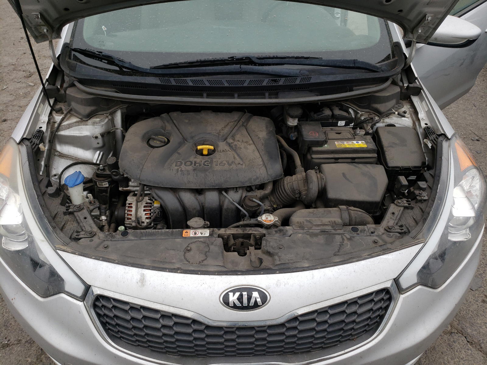 Photo 7 from auction – 2015 KIA FORTE LX with VIN KNAFK4A68F5423920