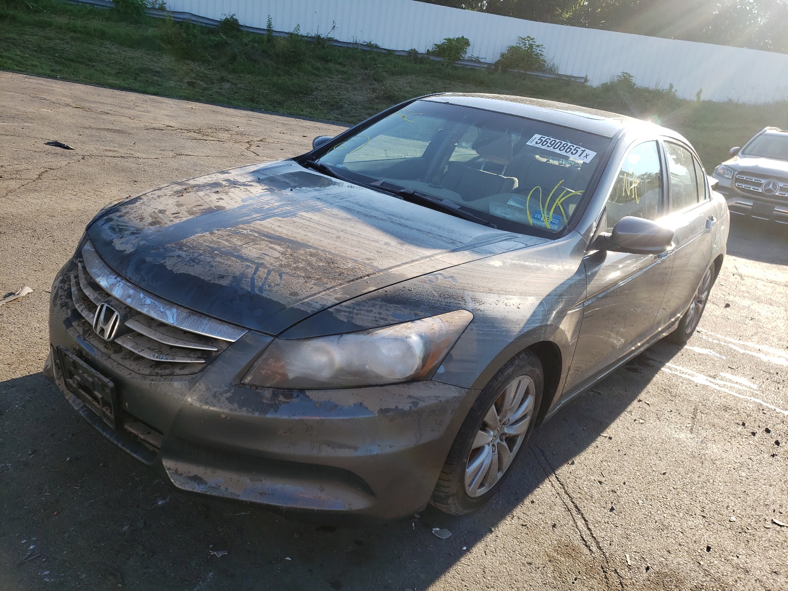 Photo 2 from auction – 2011 HONDA ACCORD EXL with VIN 1HGCP2F86BA072286