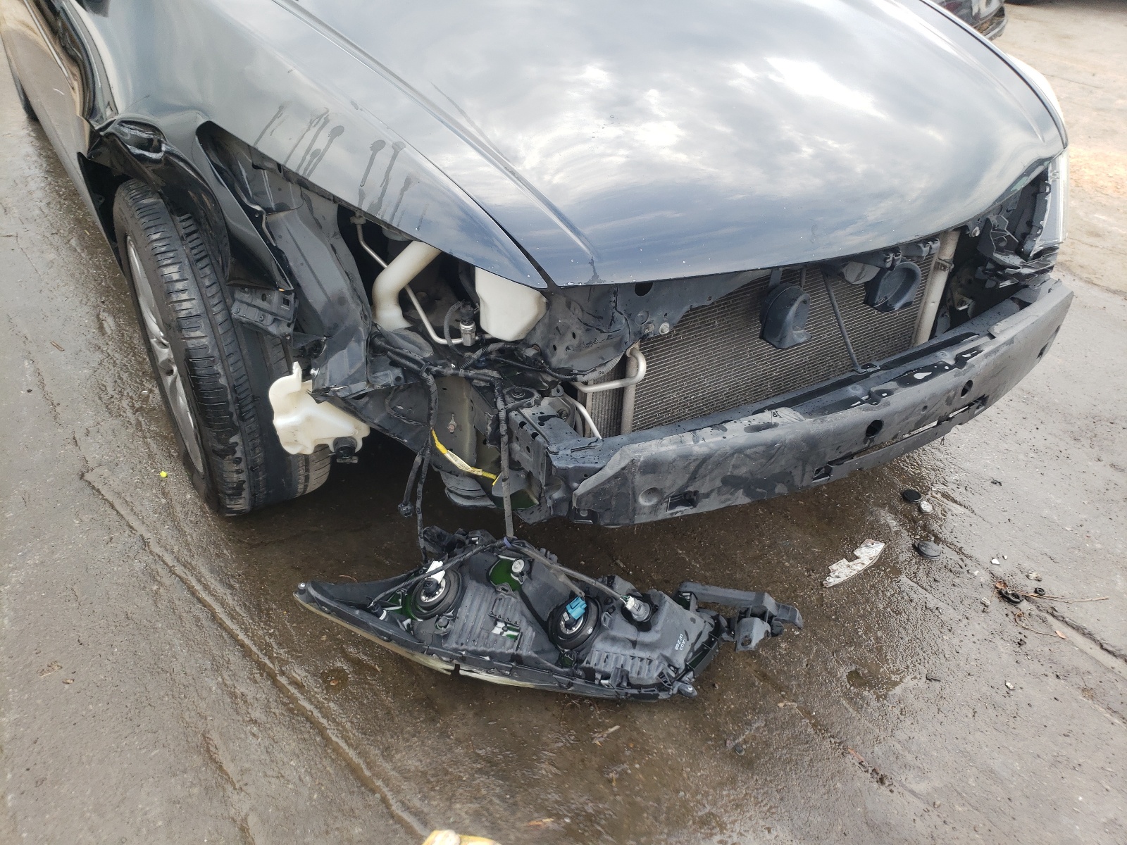 Photo 9 from auction – 2012 HONDA ACCORD EXL with VIN 1HGCP3F86CA038842