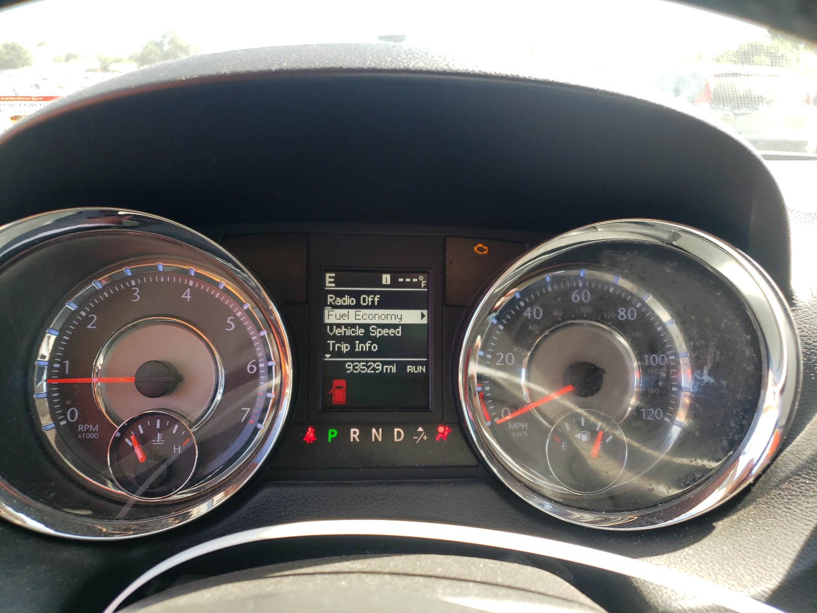 Photo 12 from auction – 2013 CHRYSLER TOWN & COU with VIN 2C4RC1BG2DR732088
