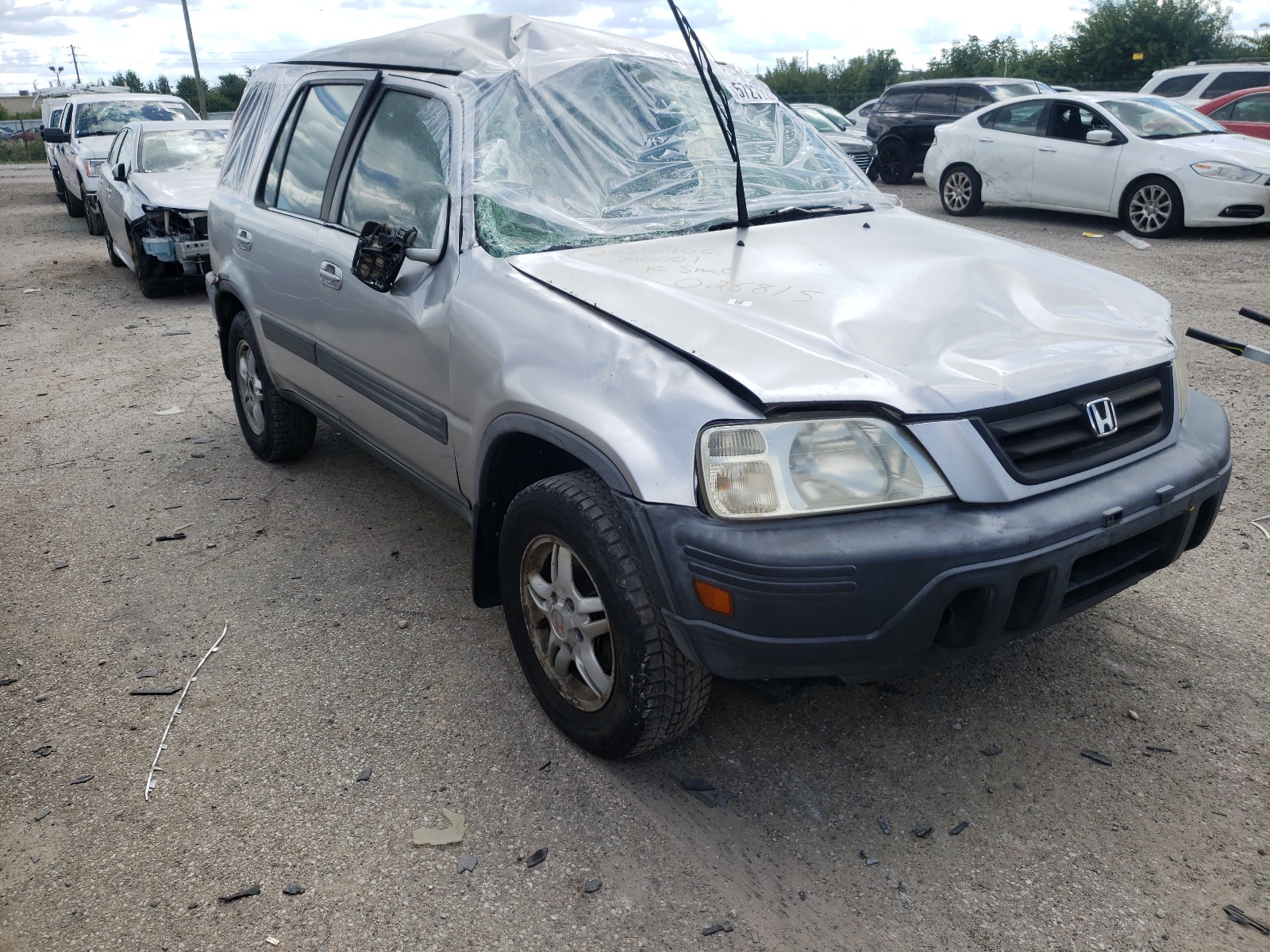 HONDA CR-V EX 2001 with VIN JHLRD18641S026815 - Photo from auction