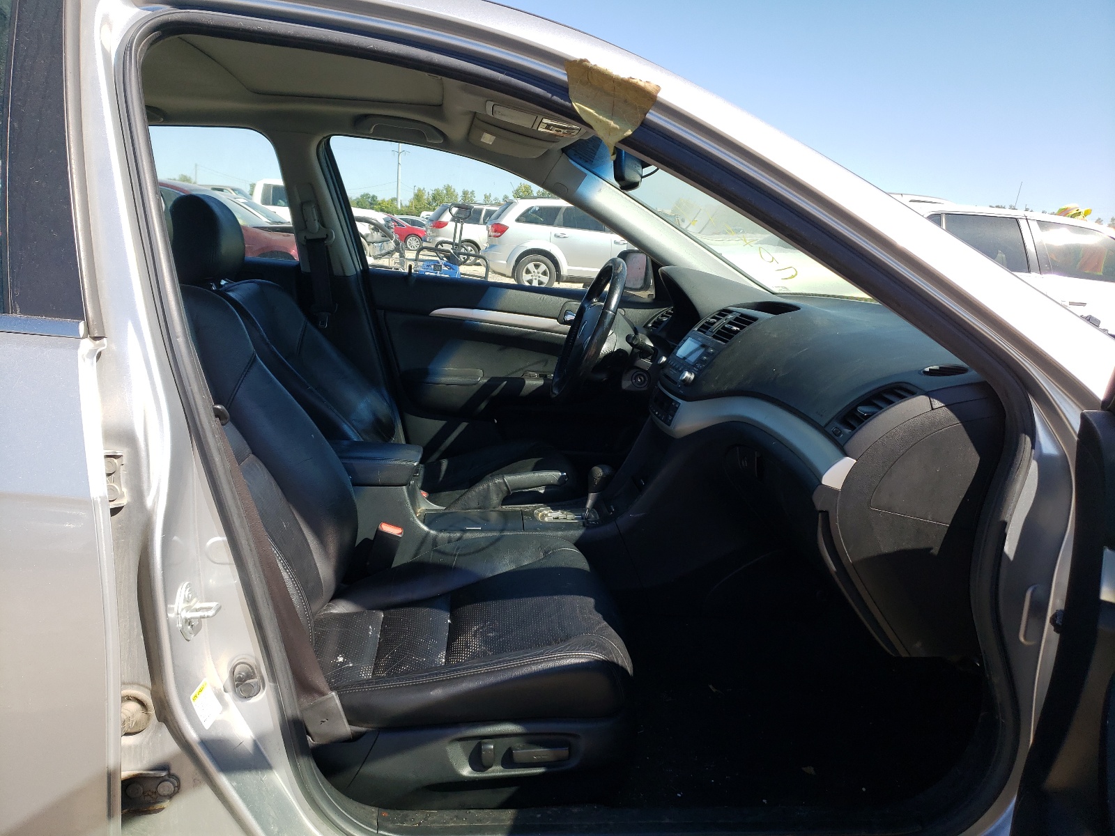 Photo 5 from auction – 2007 ACURA TSX with VIN JH4CL96827C007321