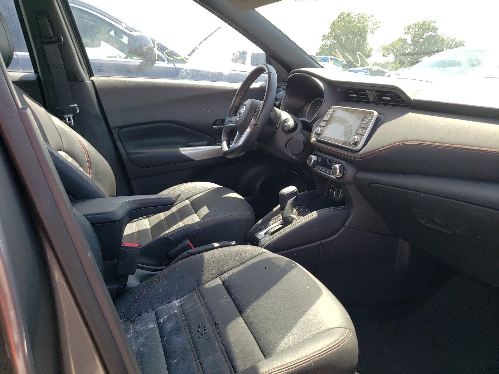 Photo 5 from auction – 2020 NISSAN KICKS SR with VIN 3N1CP5DV2LL538639
